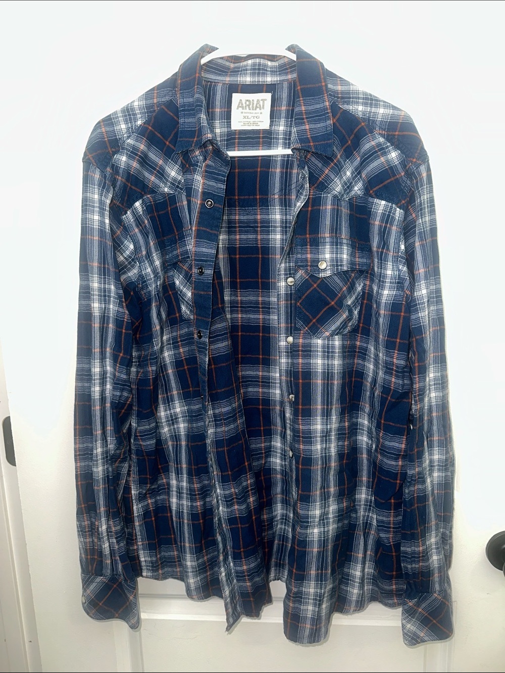 Ariat Men’s XL Navy Blue Plaid Pearl Snap Western Shirt Long Sleeve